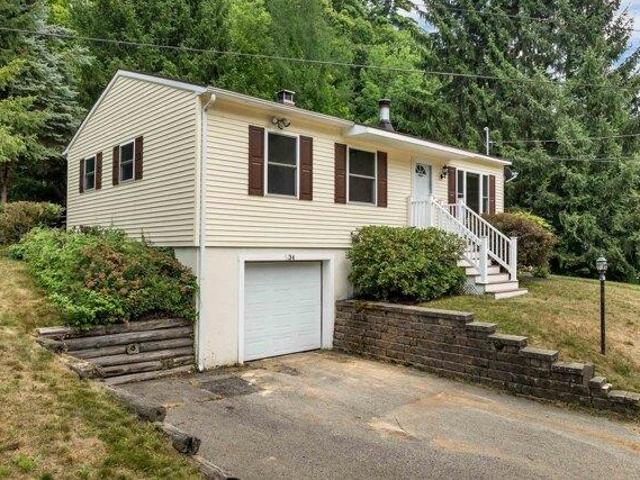 house with 3 bedroom, Laconia NH ES105659558