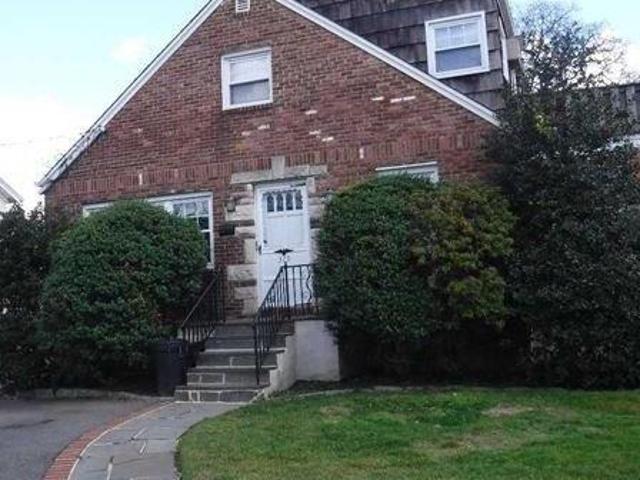 house with 3 bedroom, Lawrence NY DS72692122