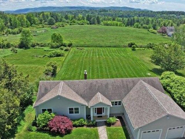 house with 3 bedroom, Lenox MA ES104514747