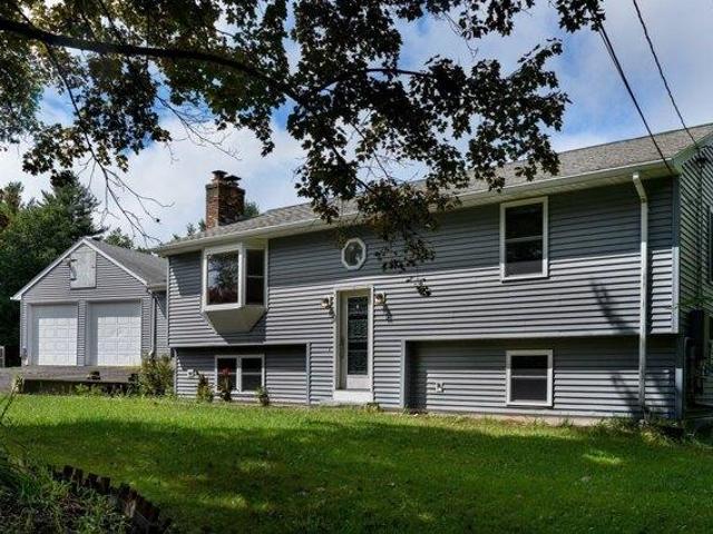 house with 3 bedroom, Leicester MA ES105478003