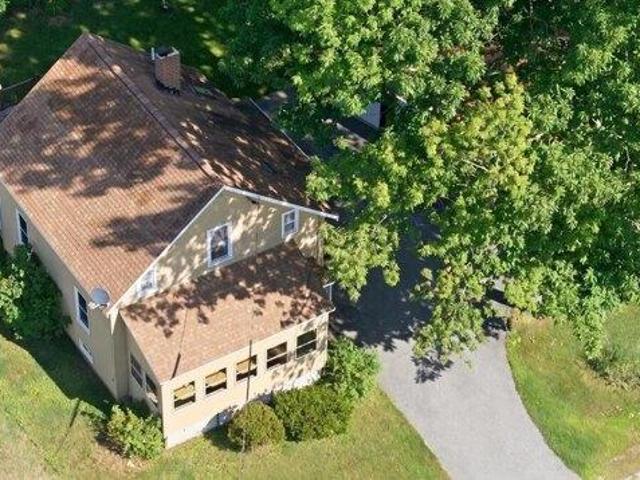 house with 3 bedroom, Lewiston ME ES105789044