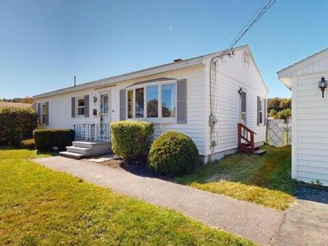 house with 3 bedroom, Lewiston ME ES105790540