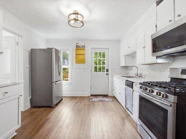 house with 3 bedroom, Lewiston ME ES105872014