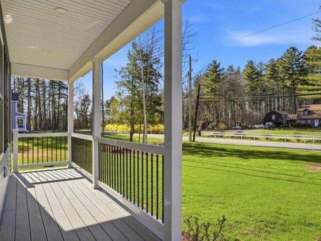 house with 3 bedroom, Litchfield NH ES104442652