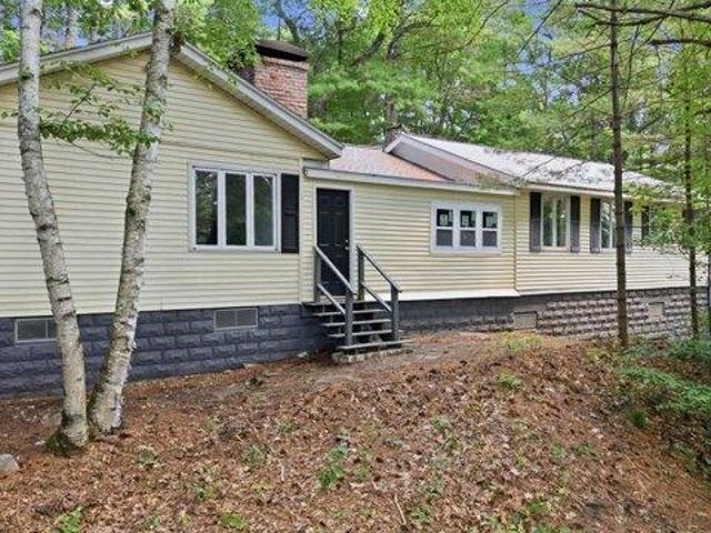 house with 3 bedroom, Londonderry NH DS104352863