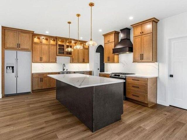 house with 3 bedroom, Londonderry NH DS104477660
