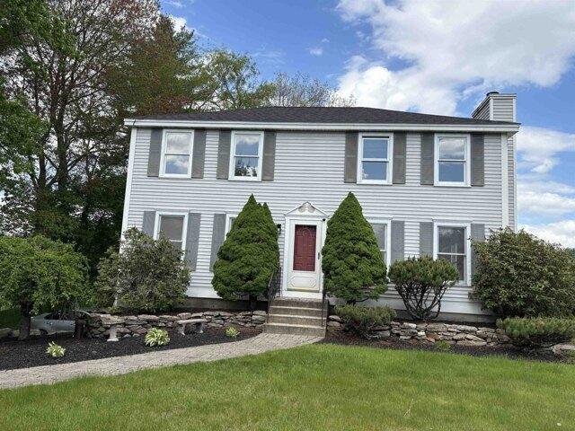 house with 3 bedroom, Londonderry NH ES104477386