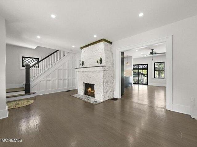 house with 3 bedroom, Long Branch NJ ES105286926