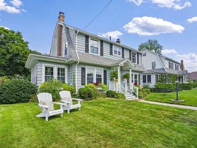 house with 3 bedroom, Longmeadow MA ES105317809