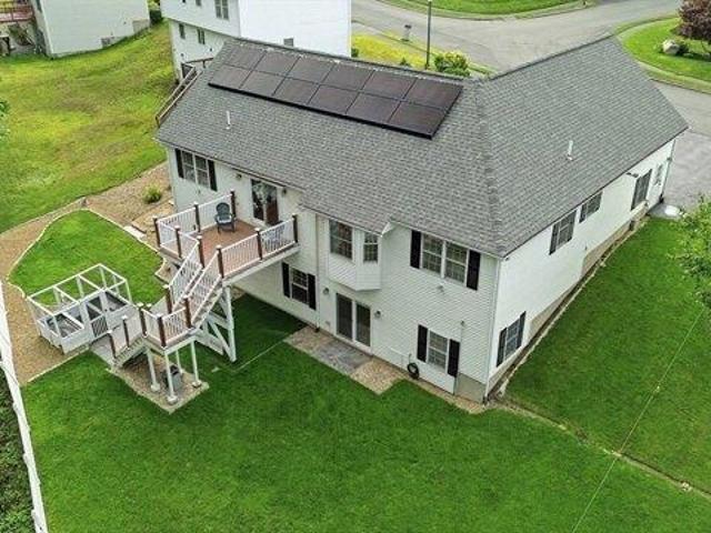 house with 3 bedroom, Lowell MA ES105495654