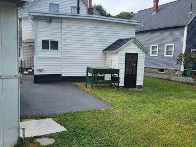 house with 3 bedroom, Lowell MA ES105578270