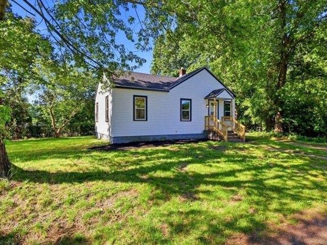 house with 3 bedroom, Ludlow MA ES104543158