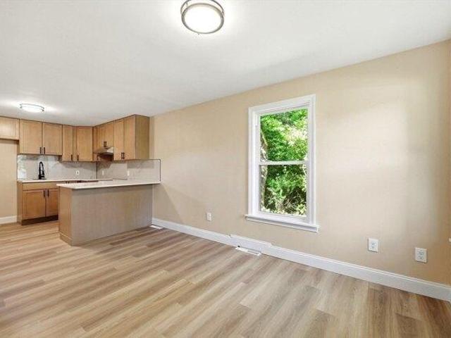 house with 3 bedroom, Ludlow MA ES105259032
