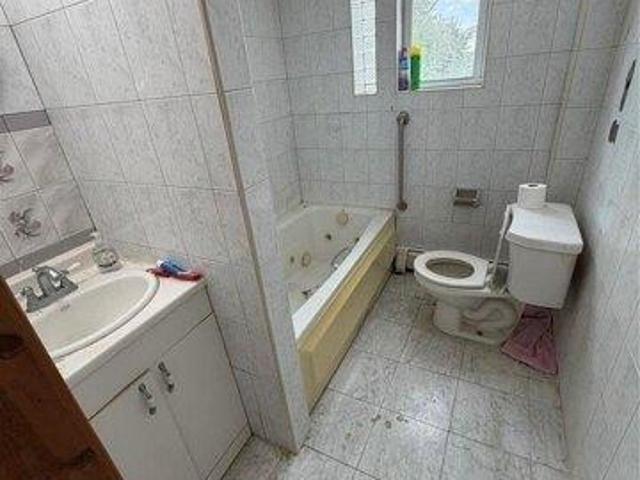 house with 3 bedroom, Lyndhurst NJ ES105723918