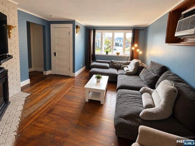 house with 3 bedroom, Lyndhurst NJ ES105787289