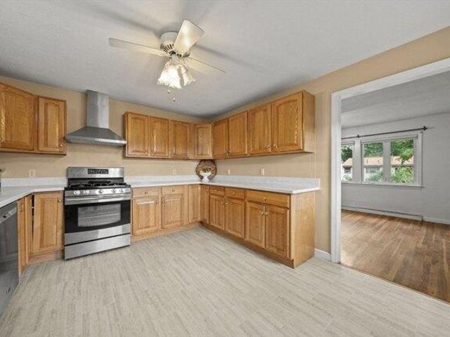 house with 3 bedroom, Lynn MA ES105385109