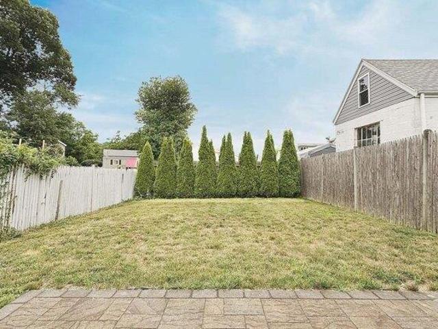 house with 3 bedroom, Lynn MA ES105547750