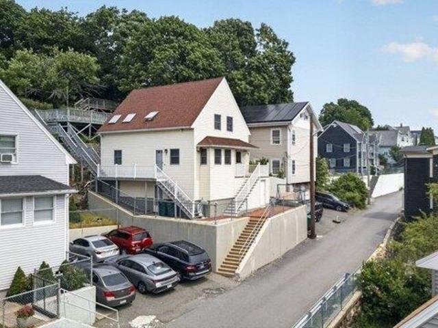 house with 3 bedroom, Lynn MA ES105548447
