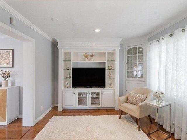 house with 3 bedroom, Lynn MA ES103966823