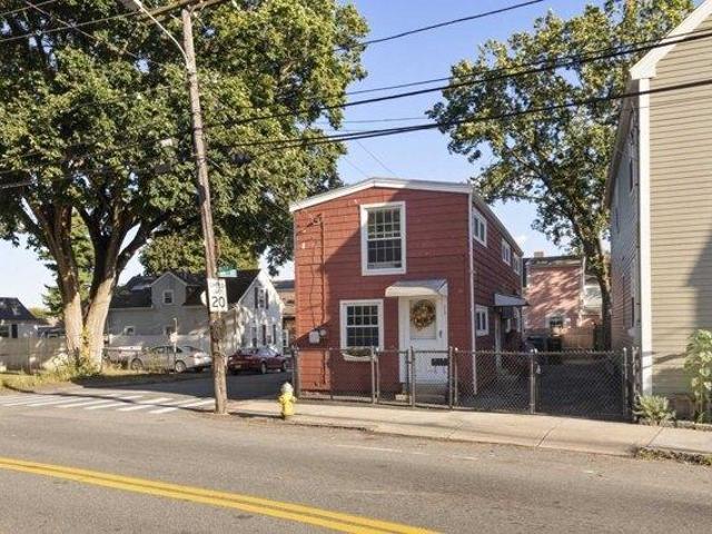 house with 3 bedroom, m MA ES105416471