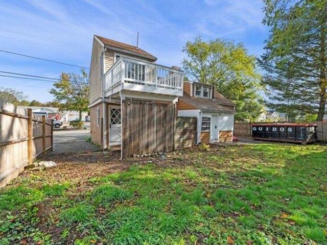 house with 3 bedroom, m MA ES105613135