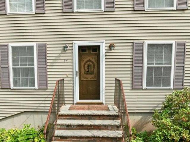 house with 3 bedroom, m NH ES105931171