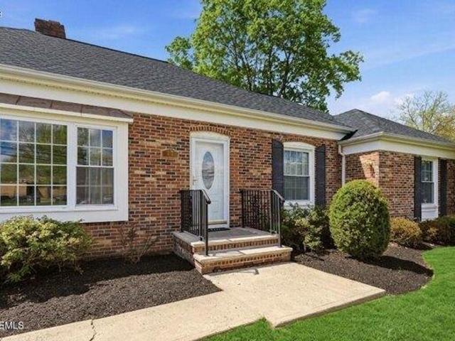 house with 3 bedroom, Manalapan NJ ES104410623