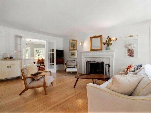 house with 3 bedroom, Manchester MA ES104373607