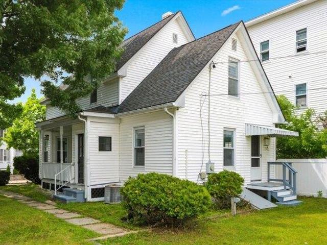 house with 3 bedroom, Manchester NH DS104444070