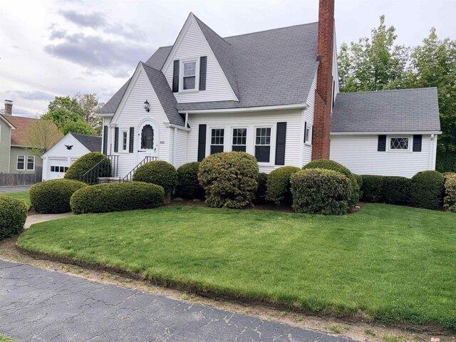 house with 3 bedroom, Manchester NH ES104444398