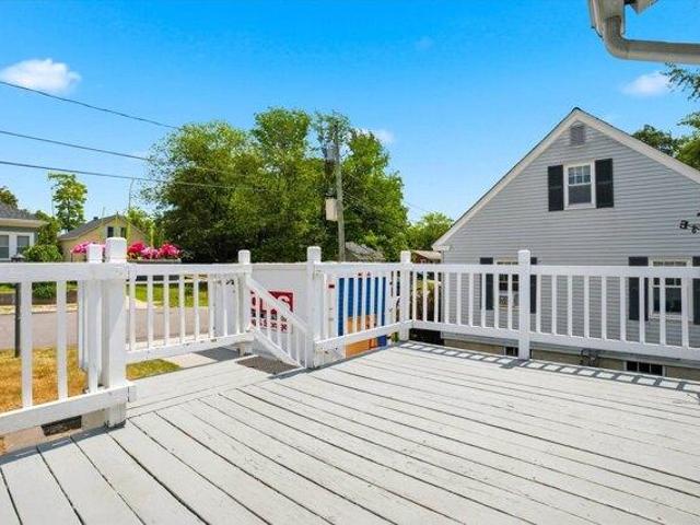 house with 3 bedroom, Manchester NH ES104539220