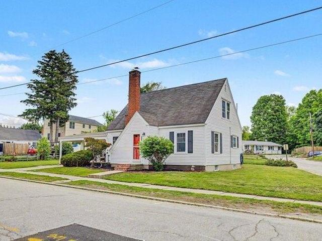 house with 3 bedroom, Manchester NH ES104568144