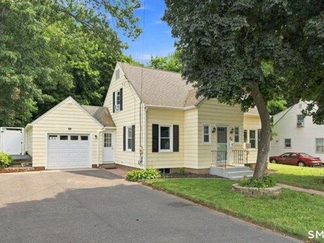 house with 3 bedroom, Manchester CT ES105255458