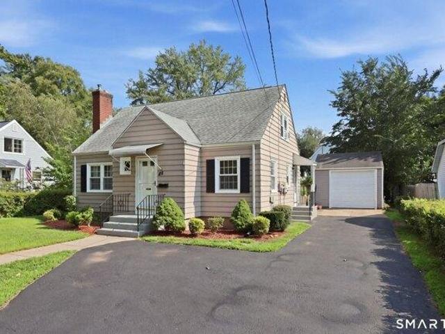 house with 3 bedroom, Manchester CT ES105587489