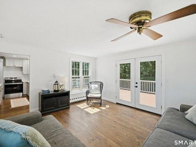 house with 3 bedroom, Manchester CT ES105614980