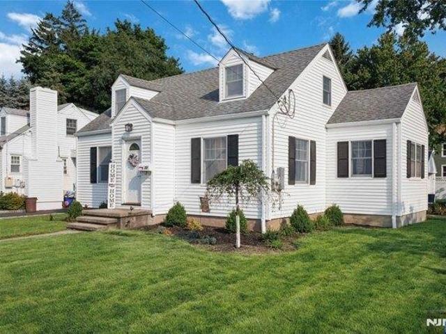 house with 3 bedroom, Mahwah NJ ES105511807
