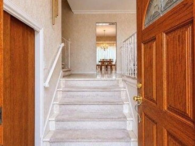 house with 3 bedroom, Malverne NY ES104908566