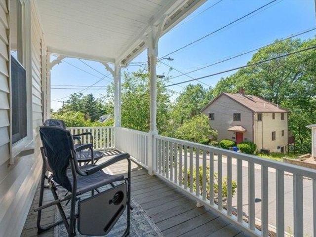 house with 3 bedroom, Malden MA ES103498010