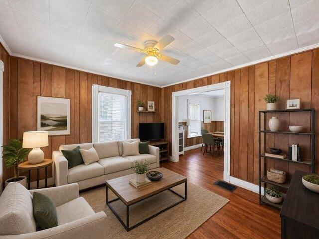 house with 3 bedroom, Malden MA ES105579122