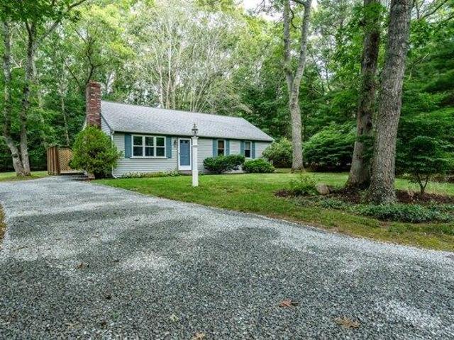 house with 3 bedroom, Marstons Mills MA ES106074465
