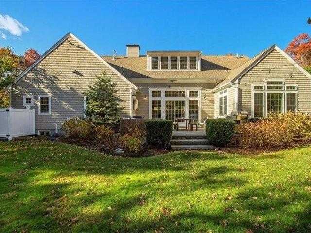 house with 3 bedroom, Mashpee MA ES105423707