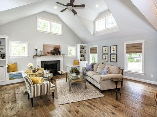 house with 3 bedroom, Mashpee MA ES105549297