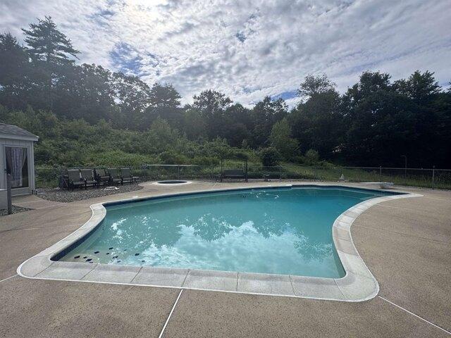 house with 3 bedroom, Mason NH ES105516195