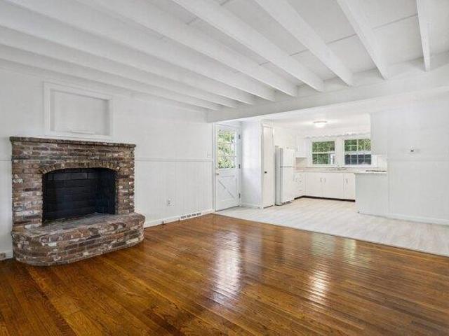 house with 3 bedroom, Mattapoisett MA ES105682726