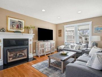 house with 3 bedroom, Medford MA ES103443033