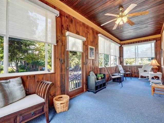 house with 3 bedroom, Melrose MA ES105613863