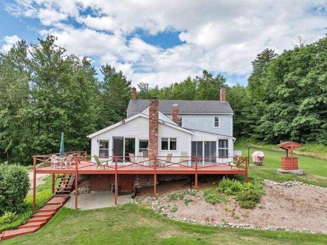 house with 3 bedroom, Meredith NH ES104792497
