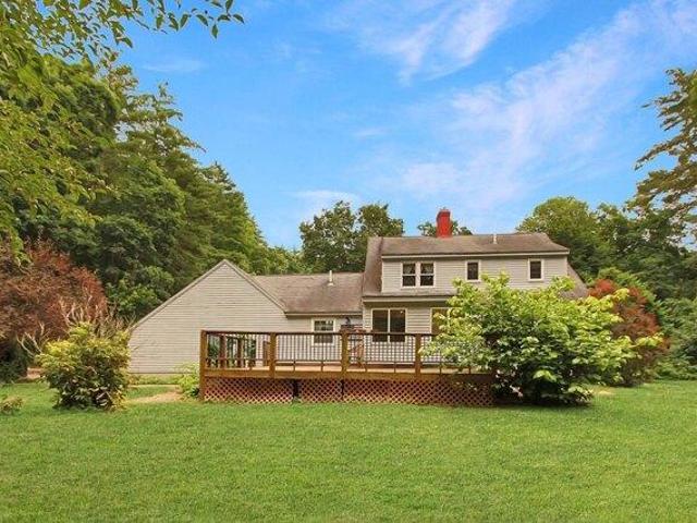 house with 3 bedroom, Merrimack NH ES104411384