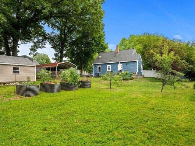 house with 3 bedroom, Methuen MA ES105548715