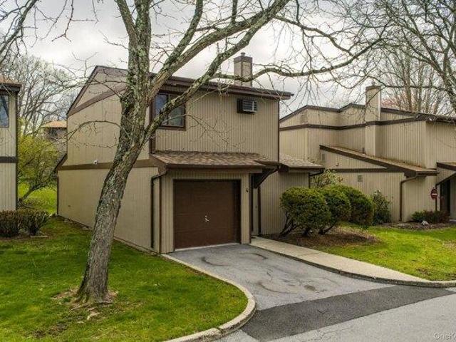 house with 3 bedroom, Middletown NY ES105277254